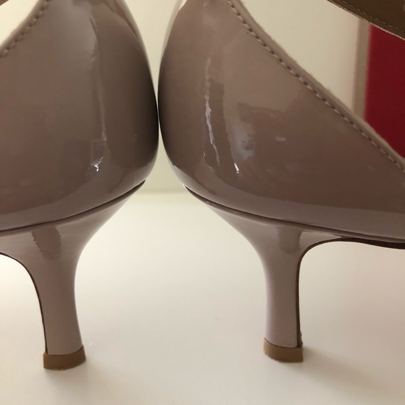 Valentino D’Orsay Rockstud kitten heels - Picture 6 of 8